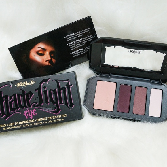 Kat Von D Other - Kat Von D Shade and Light Palette - PLUM - NEW!